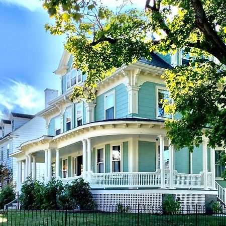 Vida Boutique Inn Вустер Экстерьер фото